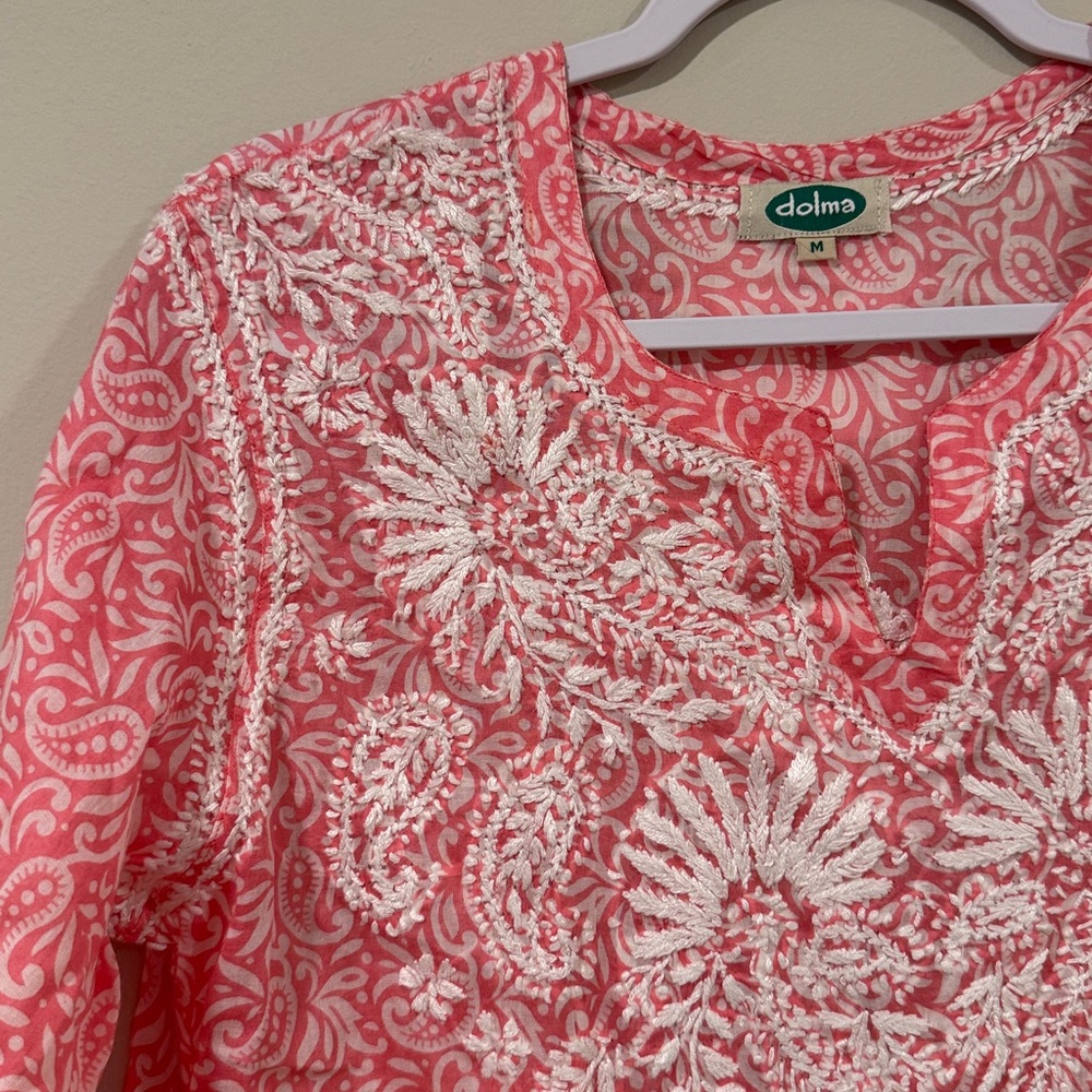 Dolman Pink Embroidered  Embellished Tunic Size Medium 2407 - Picture 4 of 13